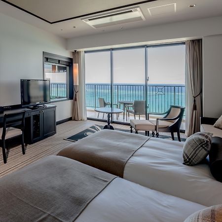 Hotel Monterey Okinawa Spa & Resort Onna Exterior foto Deluxe Ocean View Room