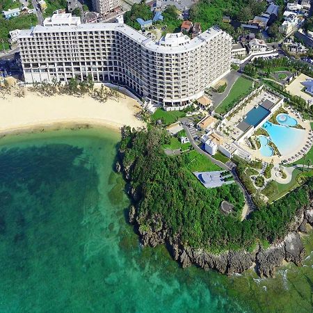 Hotel Monterey Okinawa Spa & Resort Onna Exterior foto Aerial view